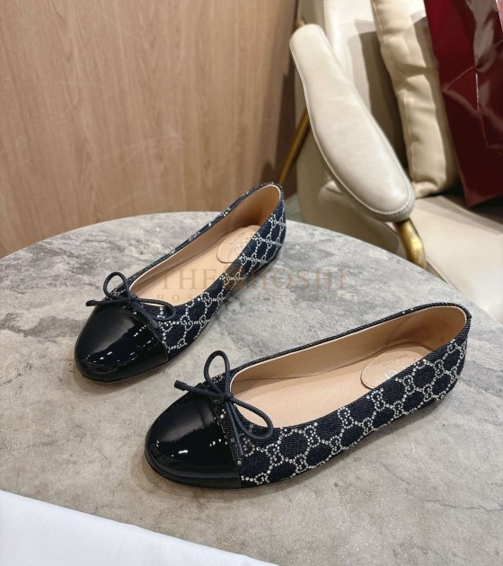 Gvc*1 Crysta GG Ballet Flats Denim Navy Blue Women