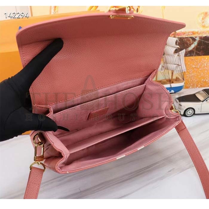 L0vis Vvtt0n LV Women Pochette Métis Handbag Trianon Pink Cream Embossed Grained Cowhide Master Quality
