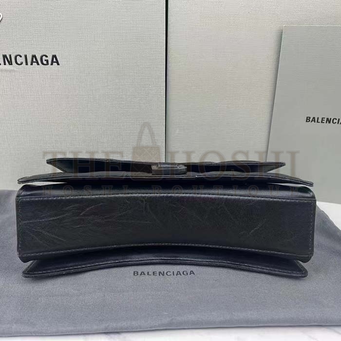 Ba1en*iaga Women Crush Small Chain Bag Quilted Black Crushed Calfskin Black Matte Hardware Master Quality