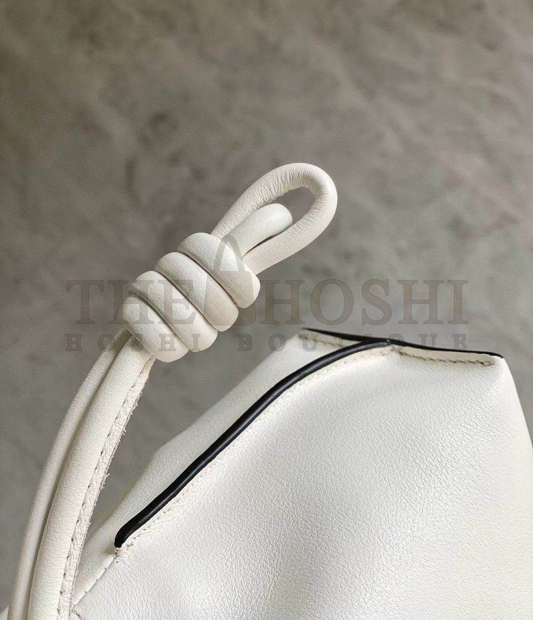 L0ew* Flamenco Mini Clutch In White Nappa Leather Master Quality