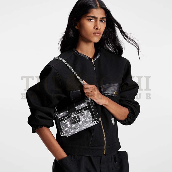 L0vis Vvtt0n LV Women Petite Malle Handbag Gray Denim Textile Jacquard Master Quality