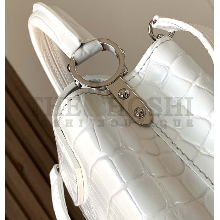 L0vis Vvtt0n LV Women Capucines Mini Handbag White Brilliant Crocodilien Leather Master Quality