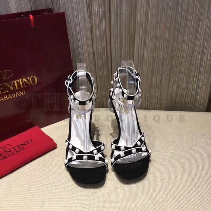 Va1e*ntin0 Garavani Black Free Rockstud 105mm Sandals Master Quality