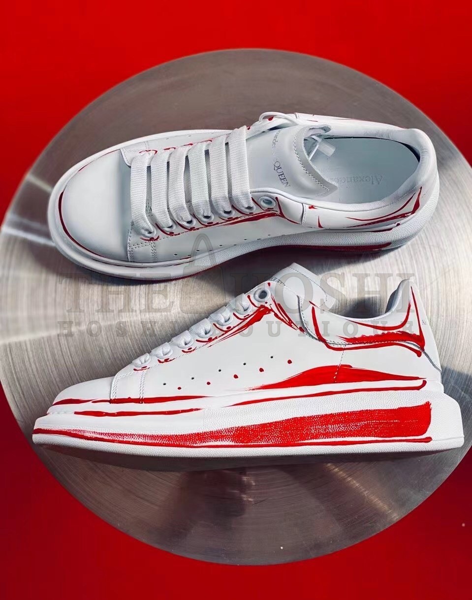 A1exa*der Mcqv*en Women