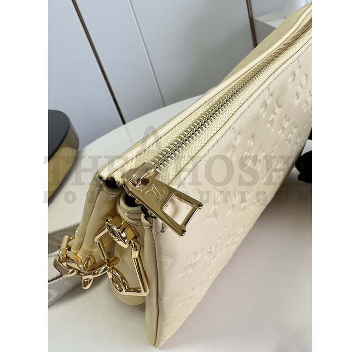 L0vis Vvtt0n LV Women Coussin BB Handbag Chic Yellow Varnished Calfskin Lambskin Cowhide-Leather M24560 Master Quality