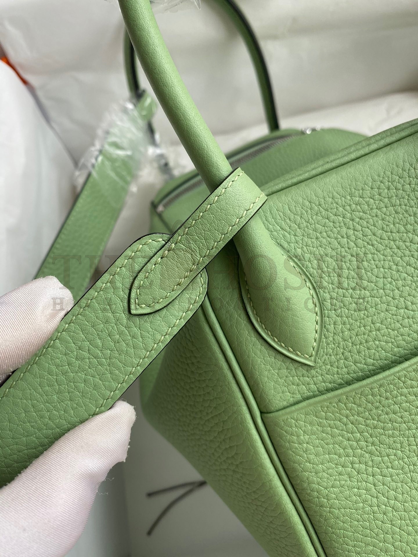 H**me5 Lindy 26 Handmade Bag In Vert Cypres Clemence Leather Master Quality