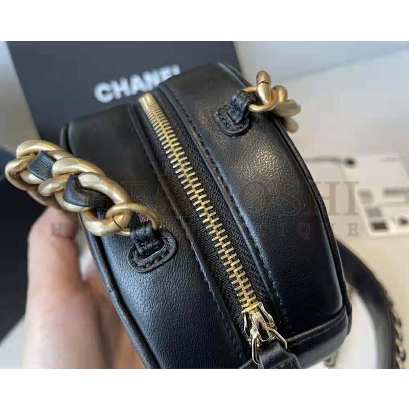 Ch**el Women Ch**el 19 Clutch with Chain Lambskin Gold Silver-Tone &amp; Ruthenium Black Master Quality