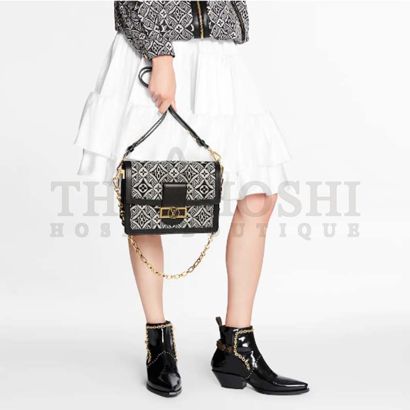 L0vis Vvtt0n LV Women Since 1854 Dauphine MM Handbag Black Monogram Flowers Cowhide Master Quality