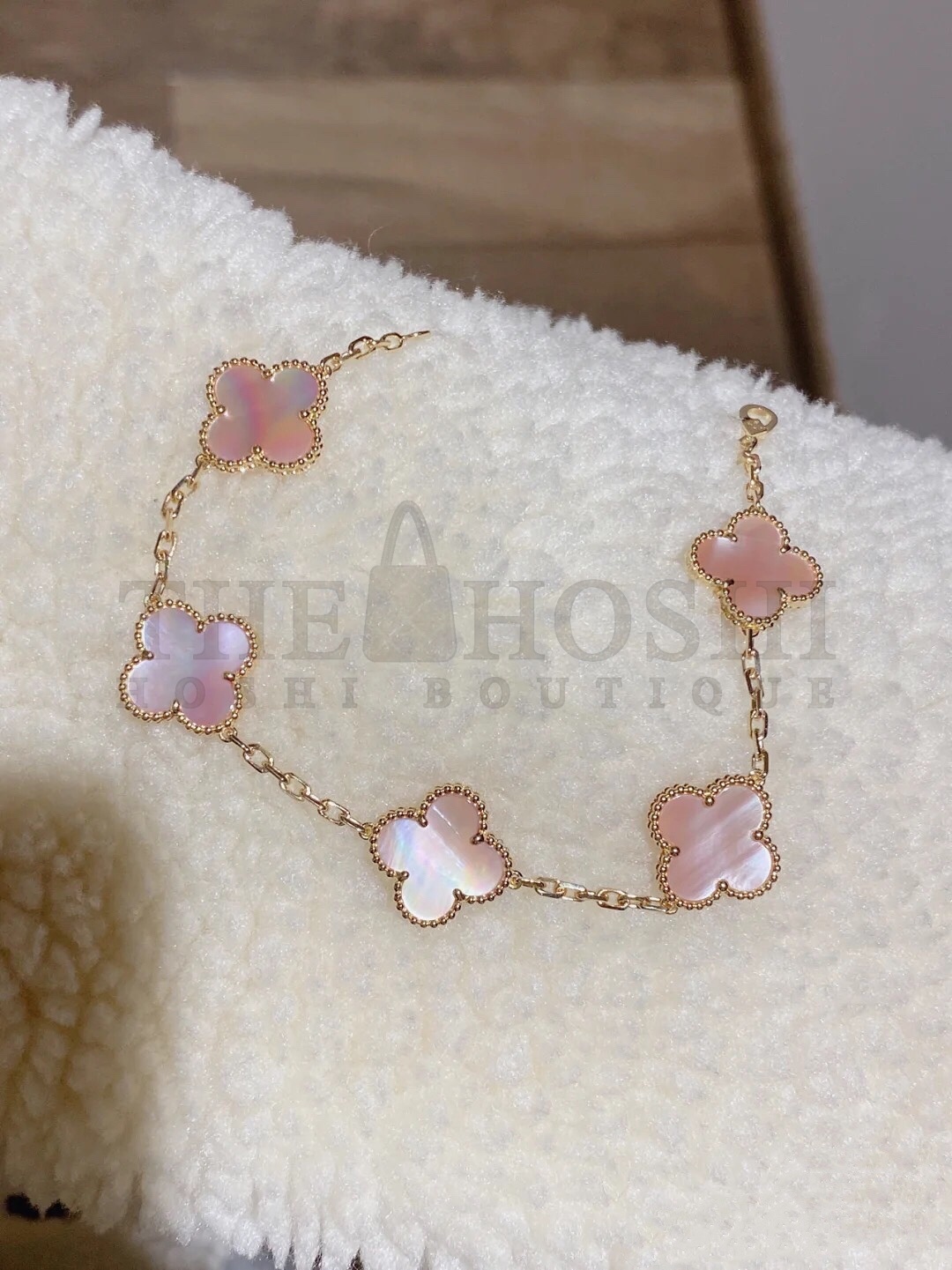 V*n Cl**f&Arpels Pink Shell Clover Bracelet,Vintage Alhambra bracelet, 5 motifs Master Quality