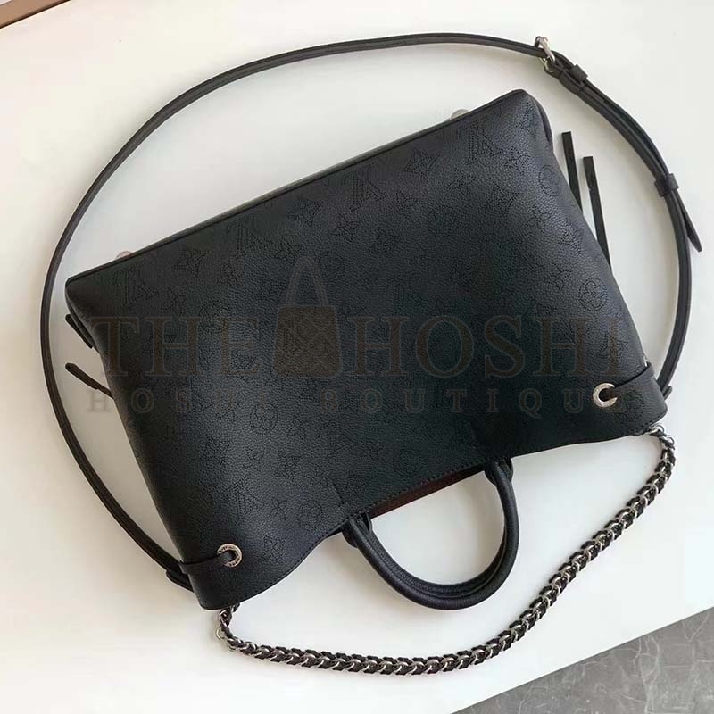 L0vis Vvtt0n LV Women Bella Tote Black Mahina Perforated Calfskin Master Quality