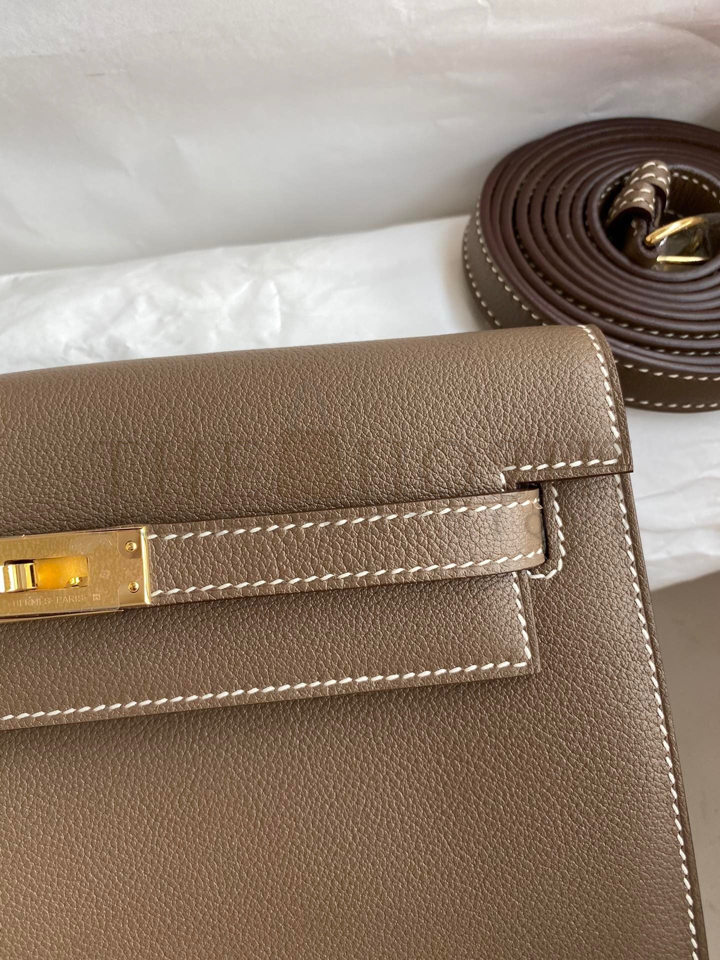 H**me5 Kelly Danse II Handmade Bag In Taupe Evercolor Calfskin Master Quality