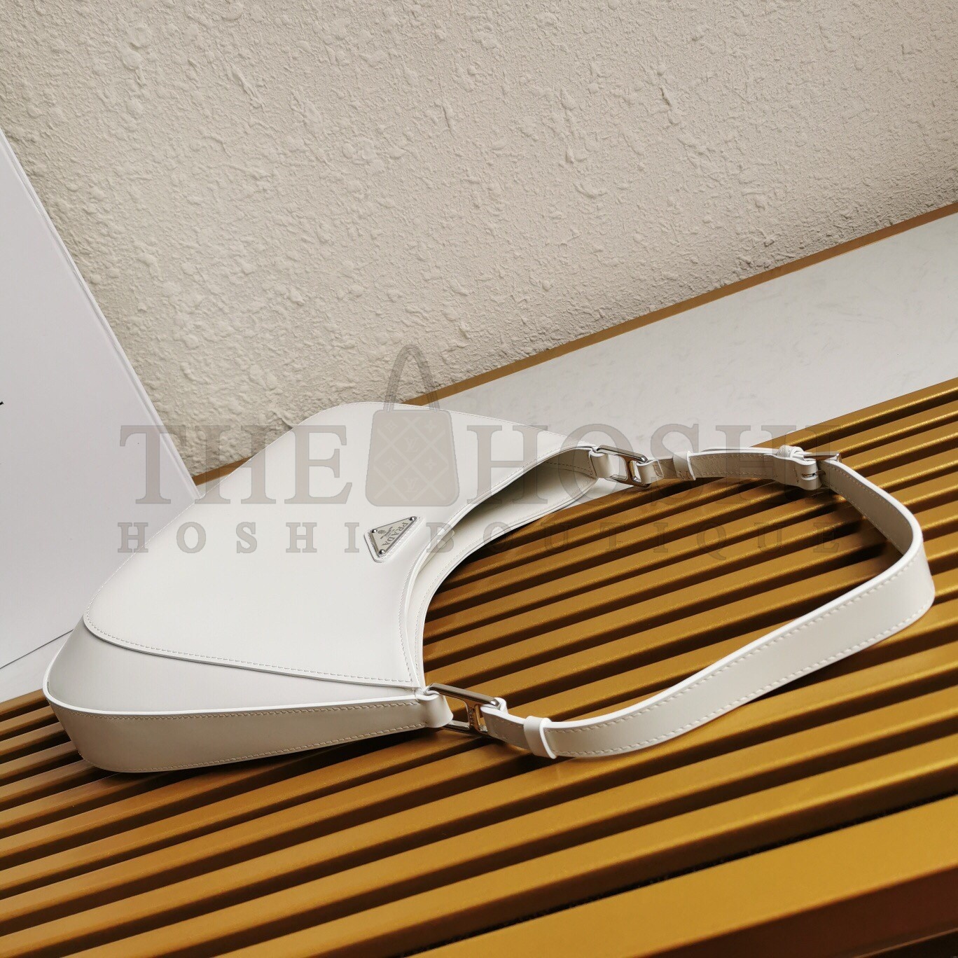 Pra*a Cleo Shoulder Large Bag In White Brushed Leather Master Quality