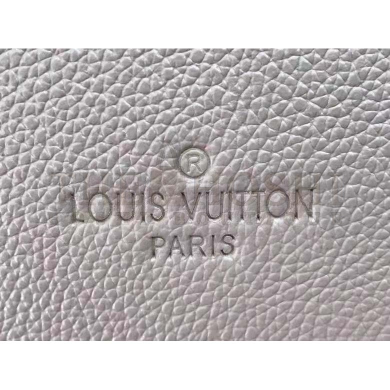 L0vis Vvtt0n LV Women Lockme Ever MM Handbag Beige Soft Grained Calfskin Master Quality