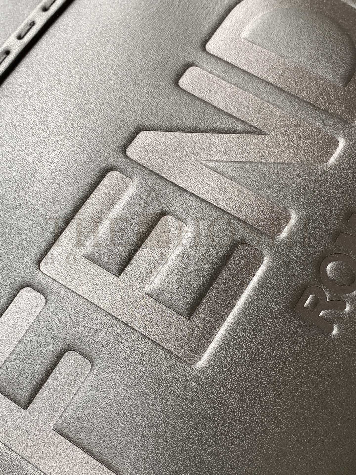 F**di Sunshine Small bag size：25.5*22.5*12cm Master Quality