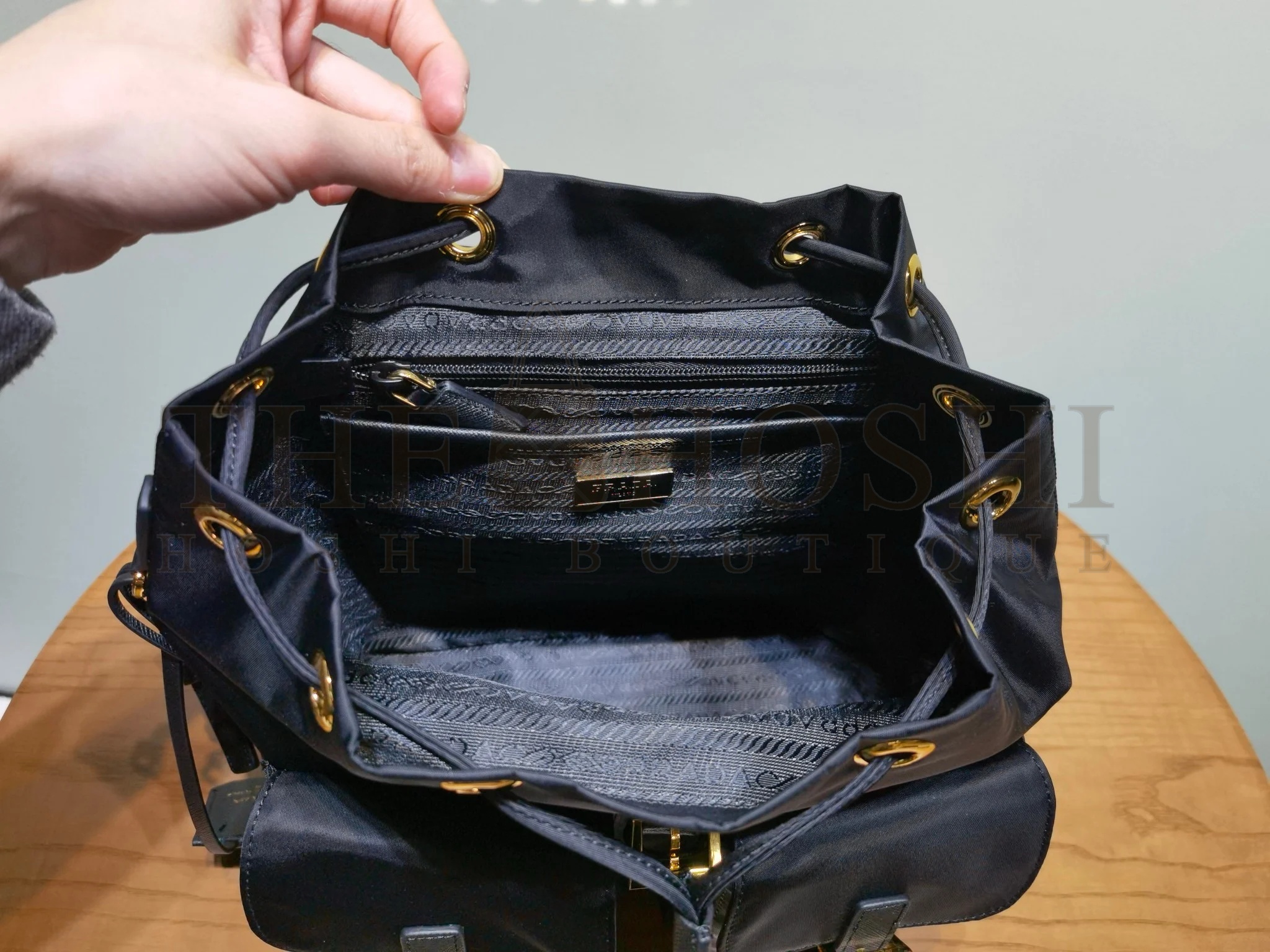 Pra*a Re-Edition 1978 Small Backpack in Black Re-Nylon Master Quality