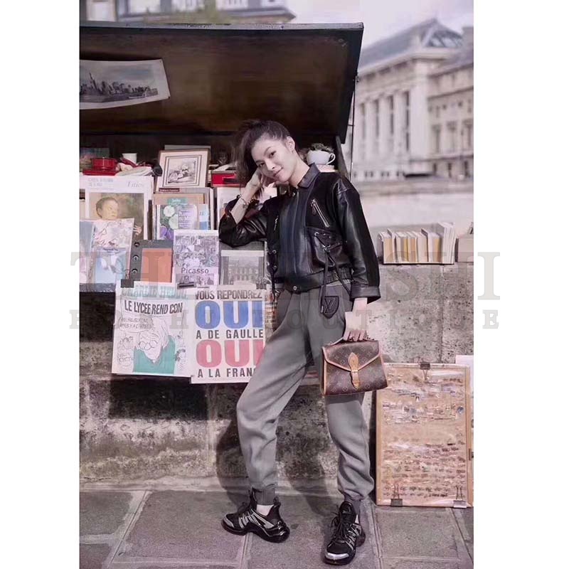 L0vis Vvtt0n LV Women LV Ivy Bag in Monogram Coated Canvas-Brown Master Quality