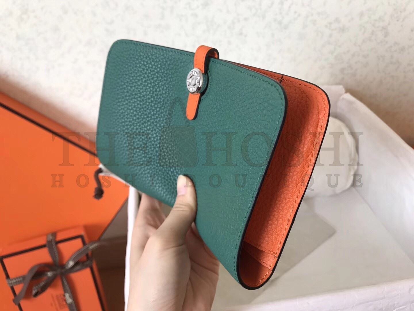H**me5 Bicolor Dogon Duo Wallet In Malachite/Orange Leather Master Quality