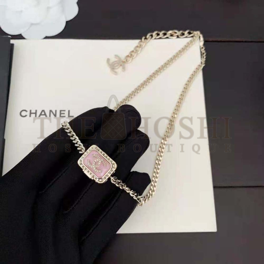 Ch**el Women Pendant Necklace in Metal Resin and Strass Master Quality