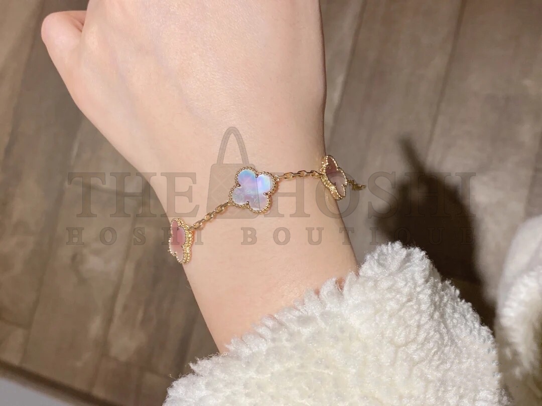 V*n Cl**f&Arpels Pink Shell Clover Bracelet,Vintage Alhambra bracelet, 5 motifs Master Quality