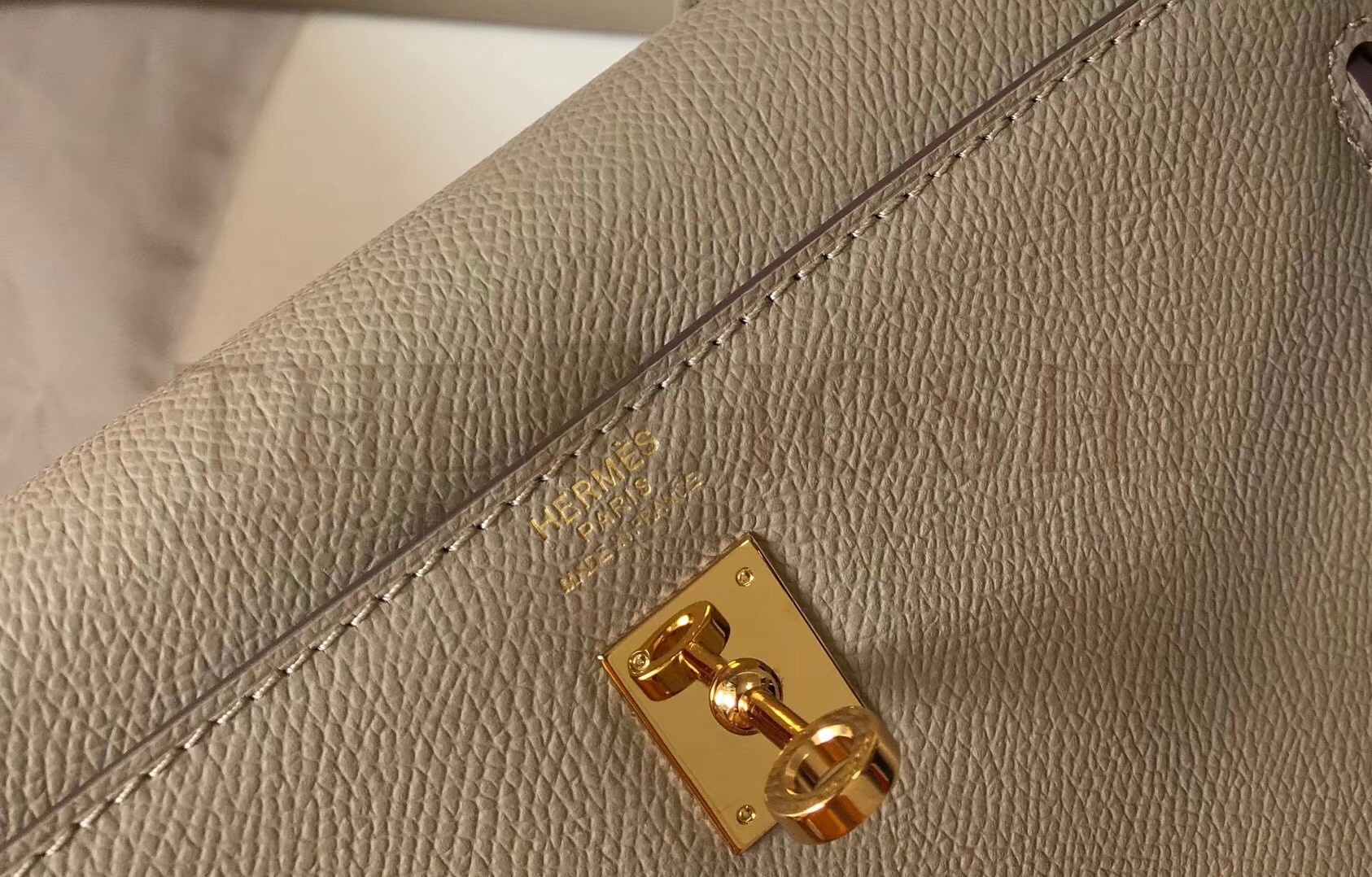 H**me5 Kelly 25cm Sellier Bag In Tourterelle Epsom Leather Master Quality