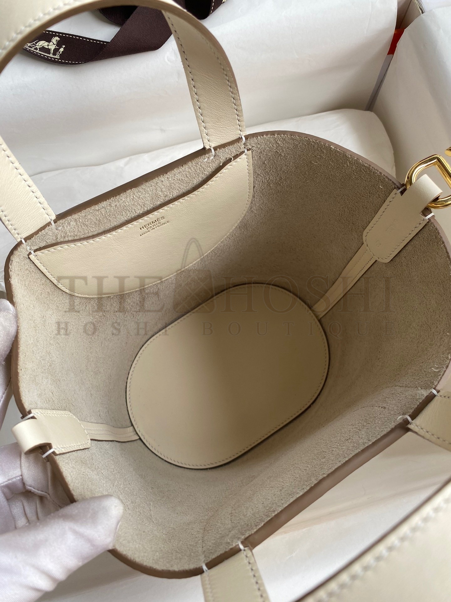 H**me5 In The Loop 18 Handmade Bag in Craie Clemence Leather Master Quality