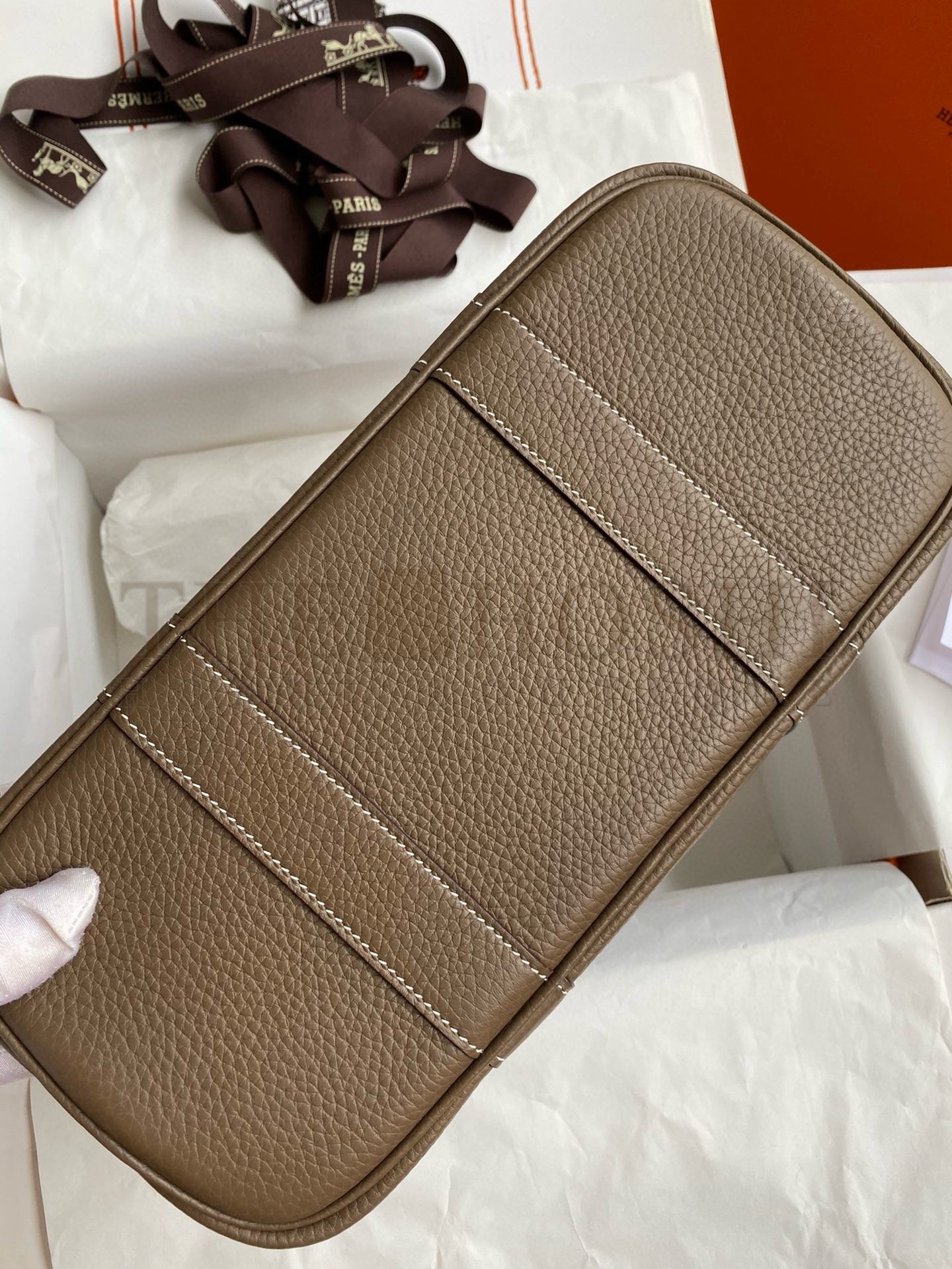 H**me5 Garden Party 30 Handmade Bag in Taupe Clemence Leather Master Quality