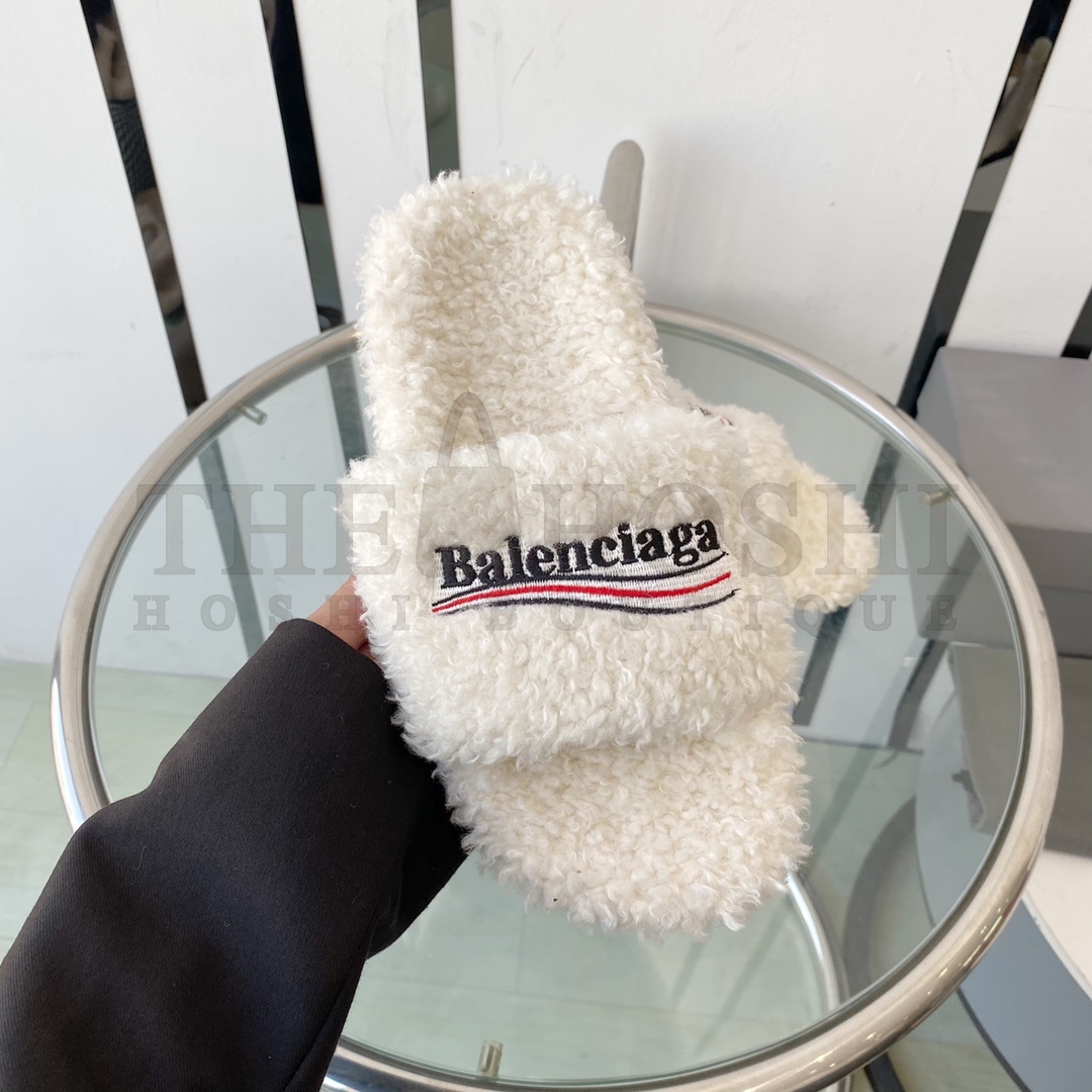 Ba1en*iaga Cozy Inspired Plush Slippers Sandals Master Quality
