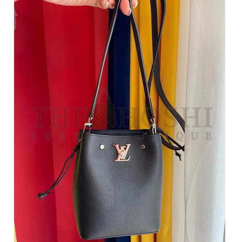 L0vis Vvtt0n LV Women Nano Lockme Bucket Bag Black Grained Calf Leather Master Quality