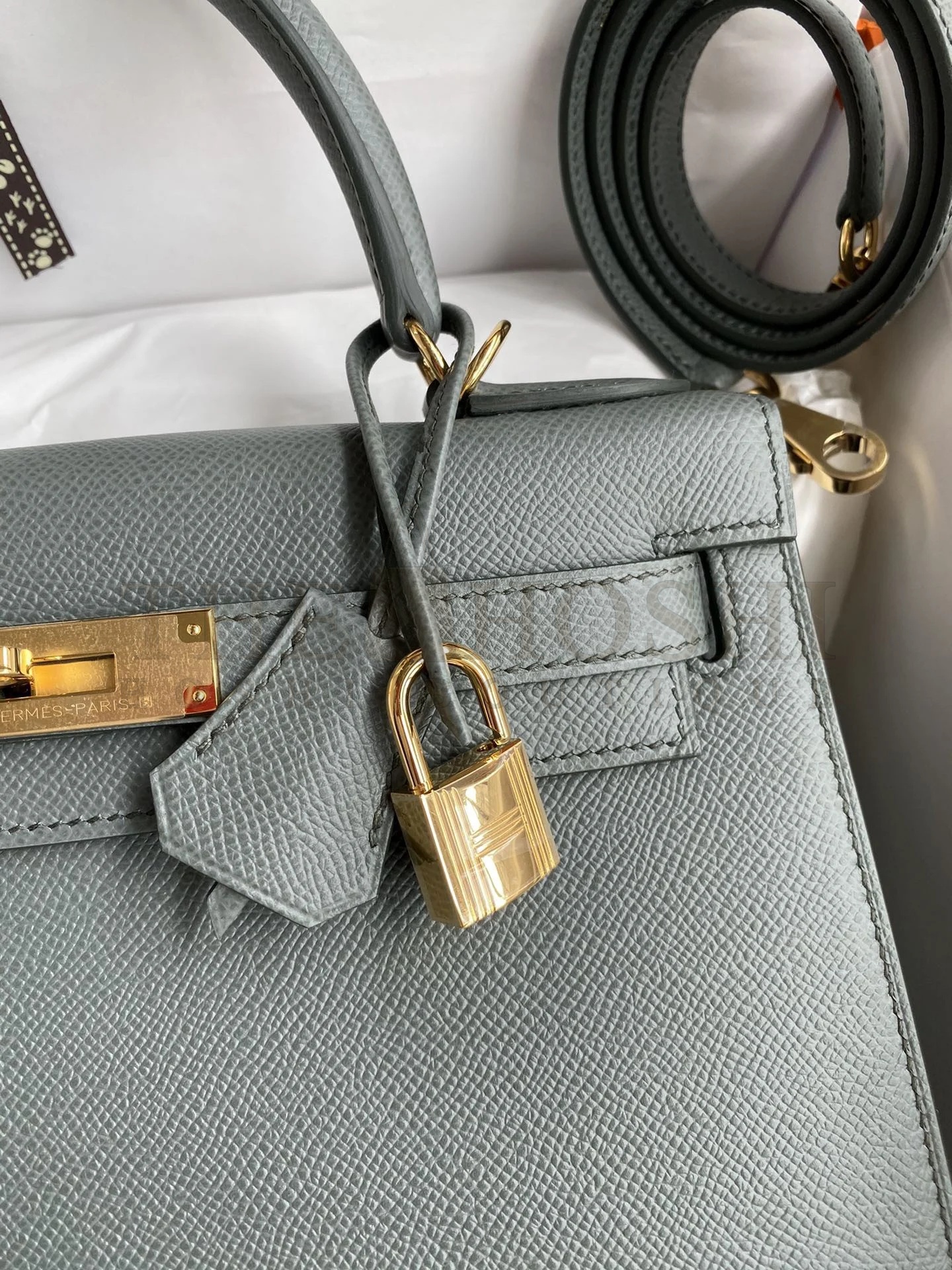 H**me5 Kelly Sellier 28 Handmade Bag In Vert Amande Epsom Calfskin Master Quality