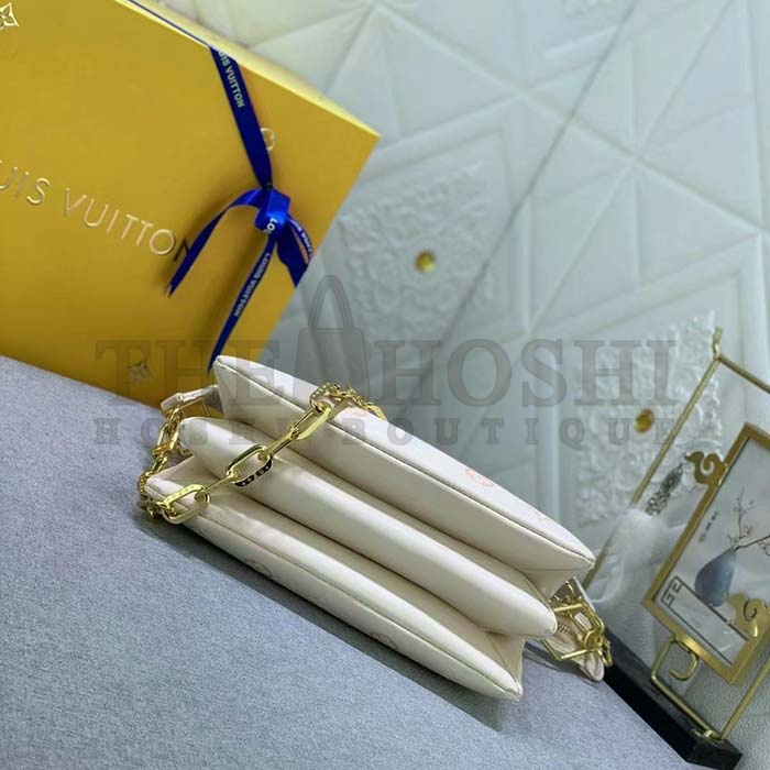 L0vis Vvtt0n LV Women Coussin PM Handbag Crème Beige Lambskin Cowhide Leather Master Quality