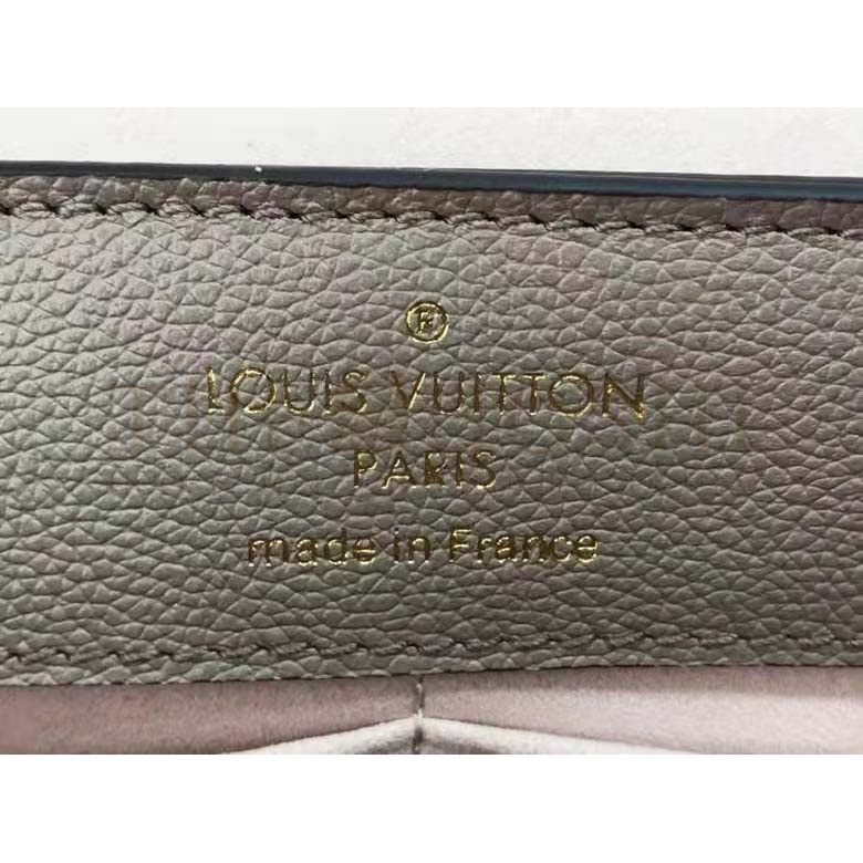 L0vis Vvtt0n LV Women Lockme Ever MM Handbag Beige Soft Grained Calfskin Master Quality