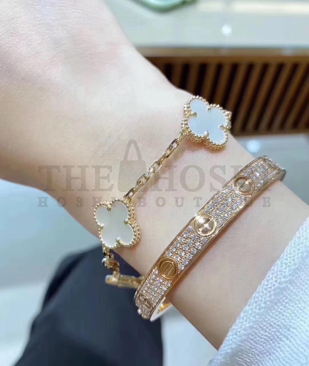 V*n Cl**f&Arpels Agate Clover Bracelet, Vintage Alhambra bracelet, 5 motifs Master Quality