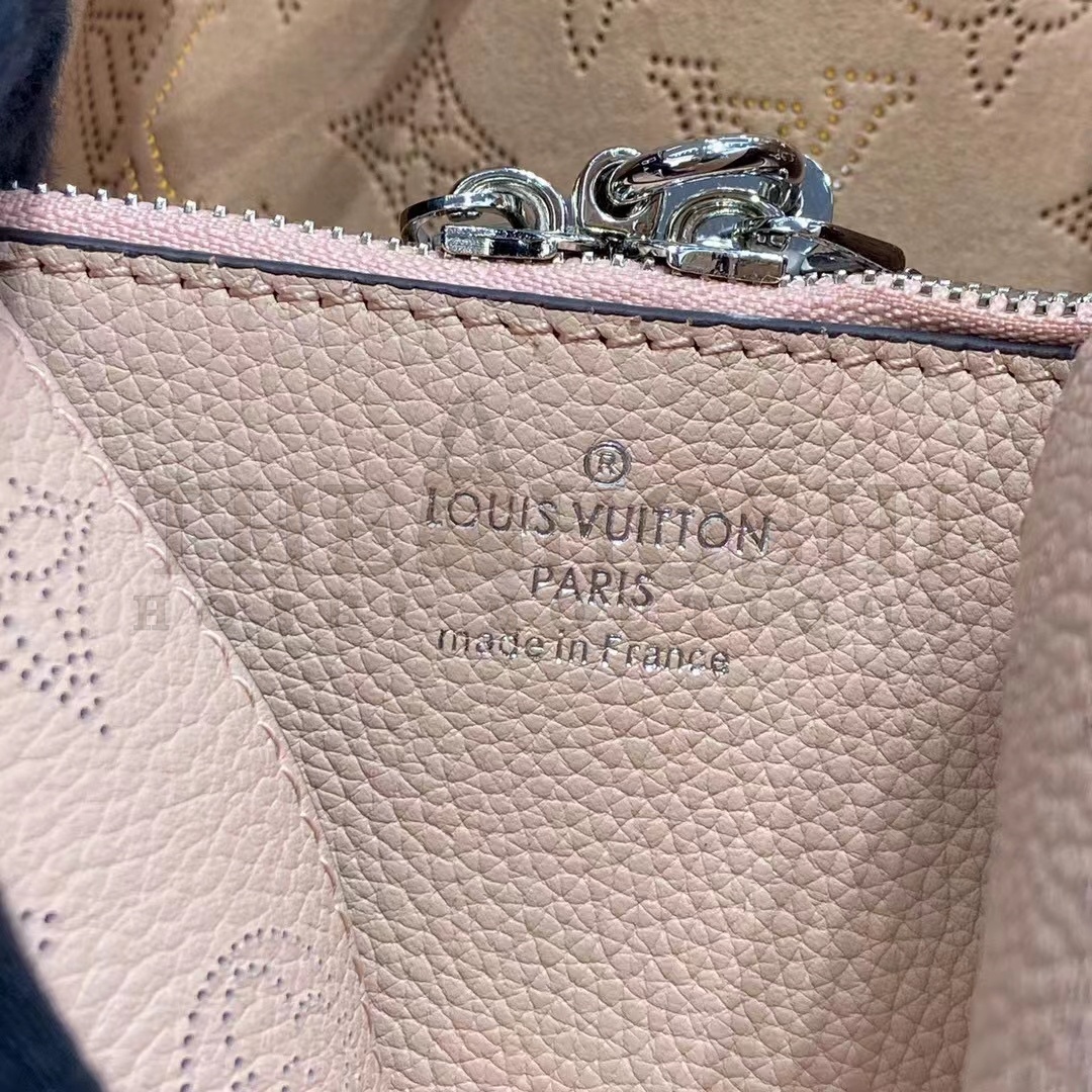 L0vis Vvtt0n LV Women Muria Bucket Bag Galet Gray Mahina Perforated Calf Leather Master Quality