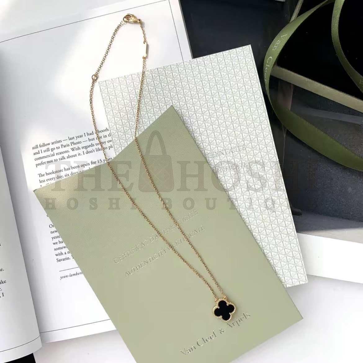 V*n Cl**f & Arpels Women