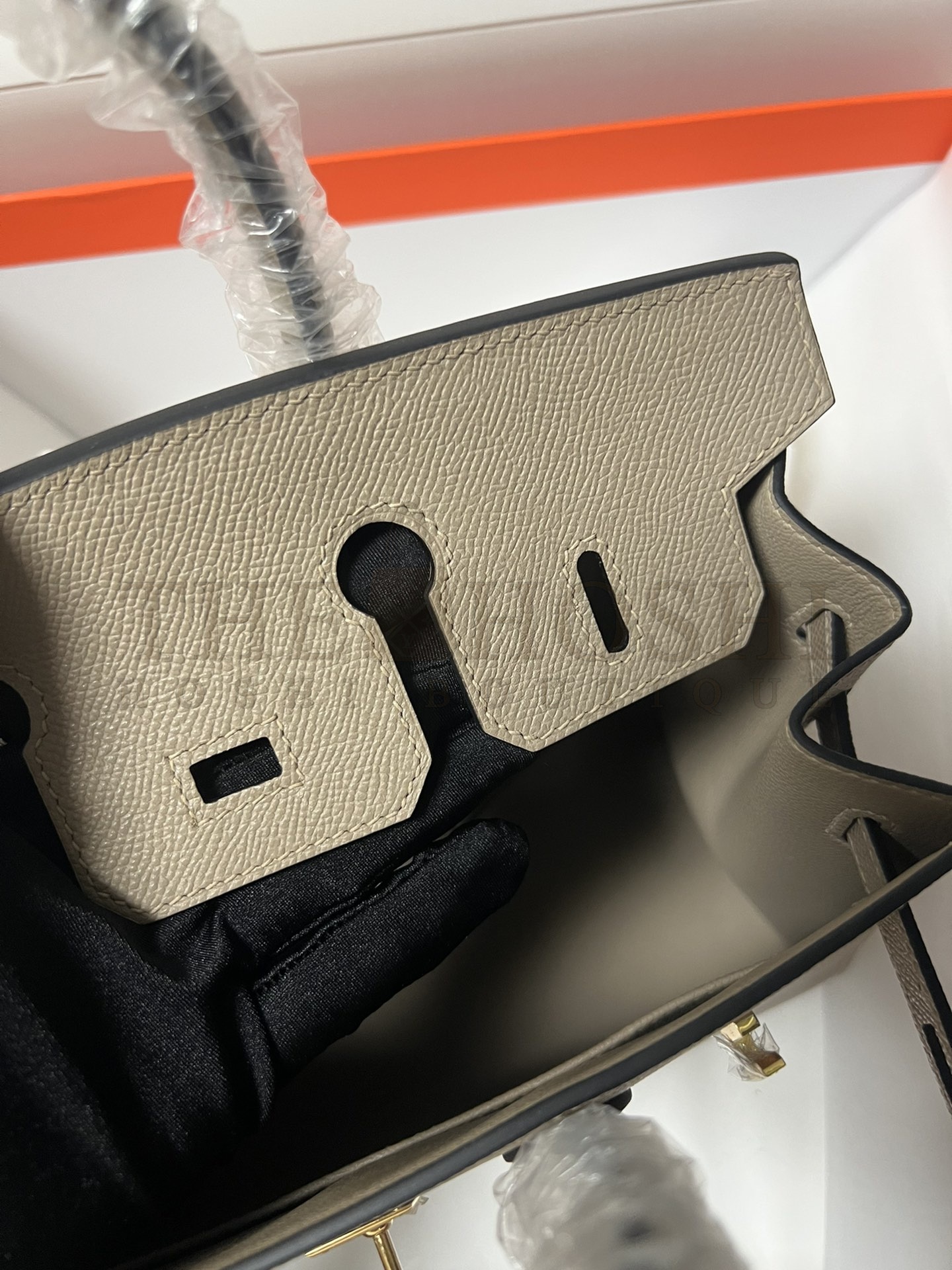 H**me5 Birkin 25 Retourne Handmade Bag In Taupe Epsom Calfskin Master Quality