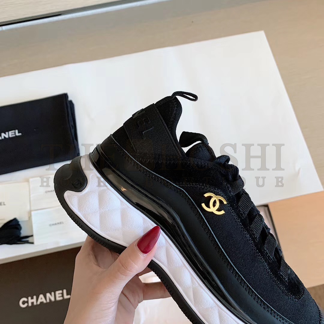 Ch**el Women Sneakers in Velvet Calfskin &amp; Mixed Fibers 1 cm Heel-Beige Master Quality