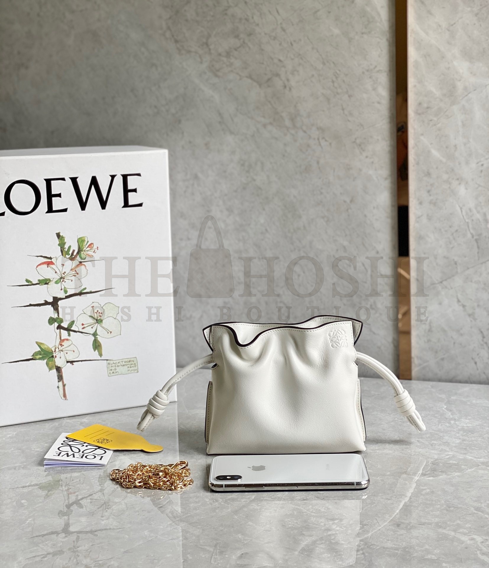 L0ew* Flamenco Nano Clutch In White Nappa Leather Master Quality
