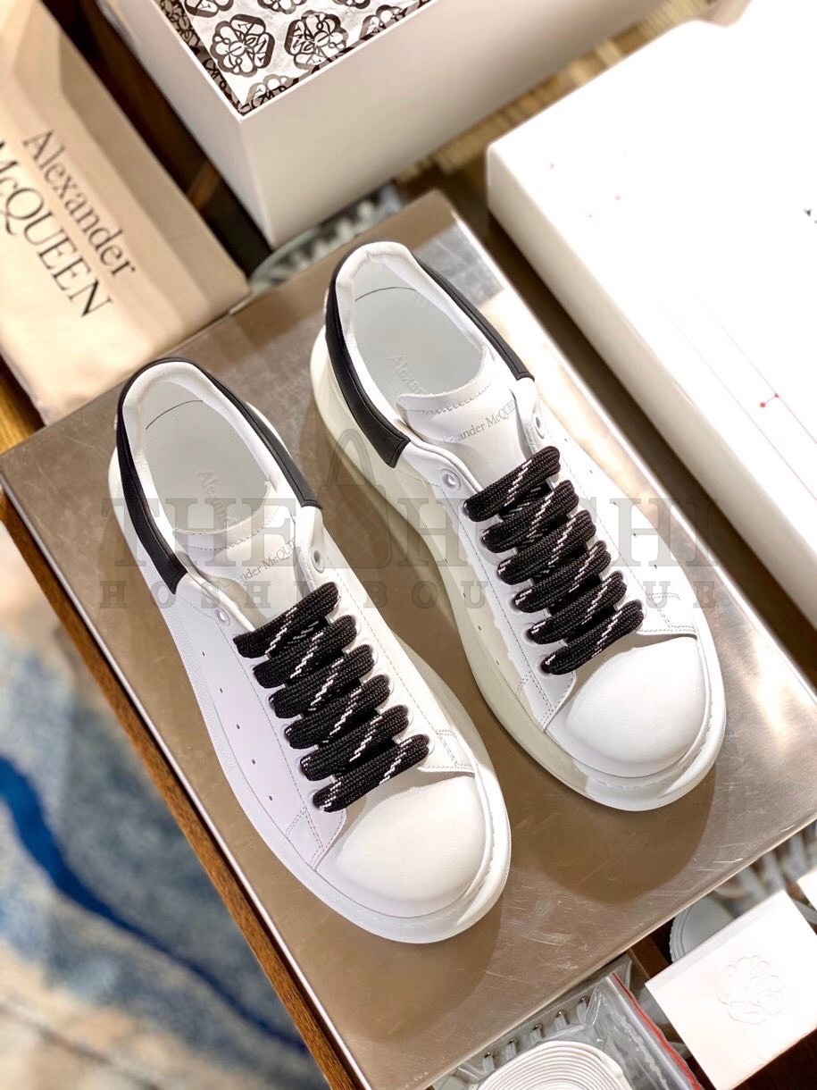 A1exa*der Mcqv*en Women