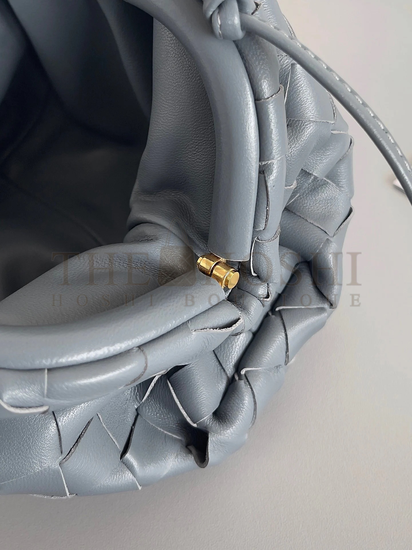 B0tt*ga Ven*ta Mini Pouch with Strap in Thunder Intrecciato Lambskin Master Quality