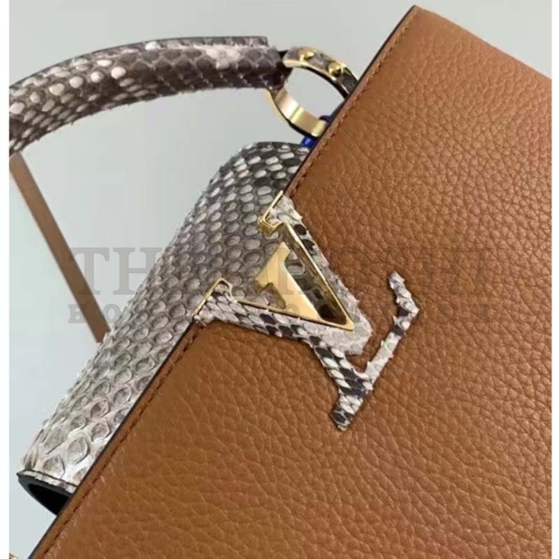 L0vis Vvtt0n LV Women Capucines Mini Handbag Brown Taurillon Python Leather Master Quality