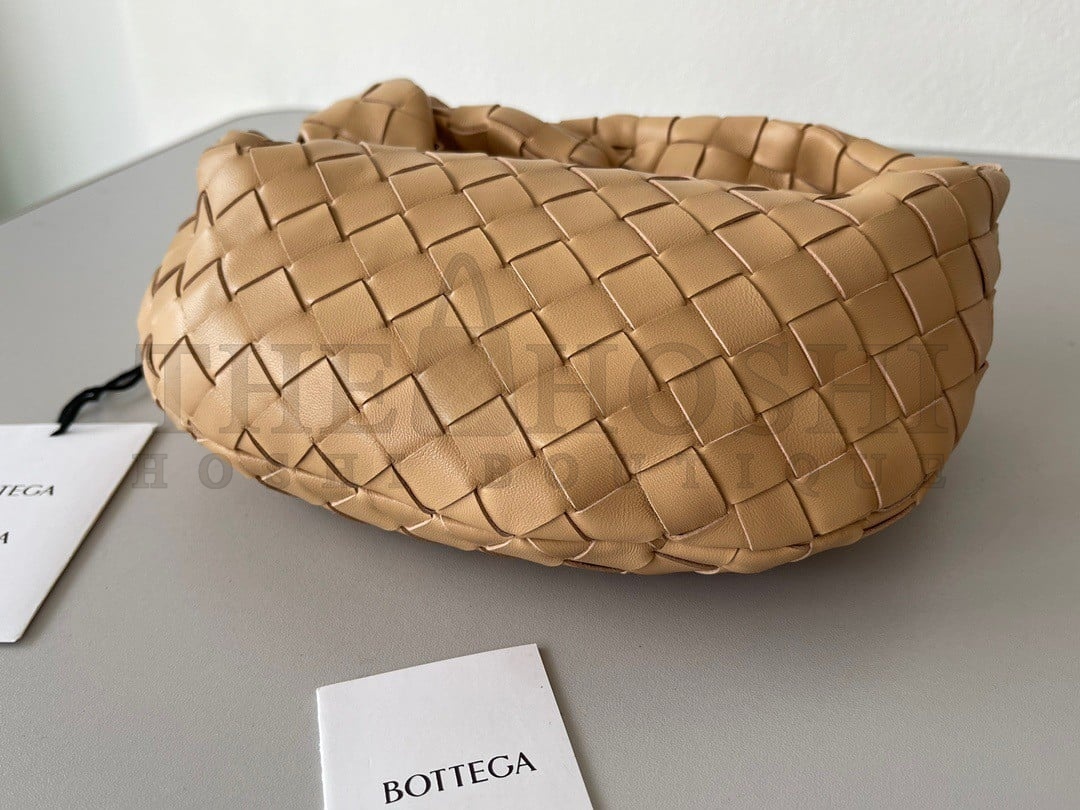 B0tt*ga Ven*ta BV Jodie Mini Bag In Almond Intrecciato Lambskin Master Quality