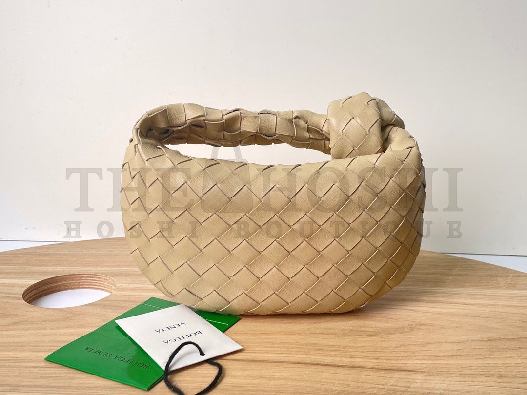 B0tt*ga Ven*ta BV Jodie Mini Bag In Porridge Intrecciato Lambskin Master Quality