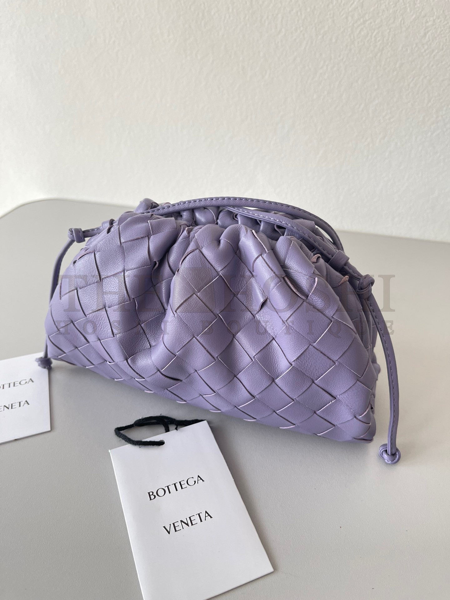 B0tt*ga Ven*ta Mini Pouch with Strap in Wisteria Intrecciato Lambskin Master Quality