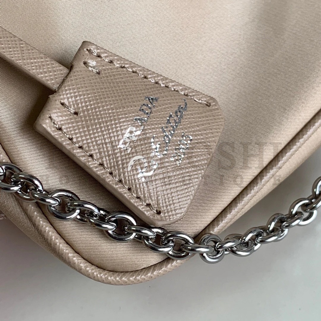 Pra*a Re-Edition 2005 Shoulder Bag In Beige Re-Nylon Master Quality