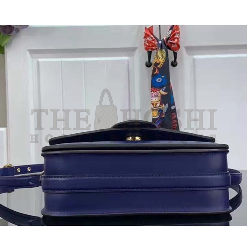 L0vis Vvtt0n LV Women Pont 9 Soft MM Handbag Blue Grained Calfskin Master Quality