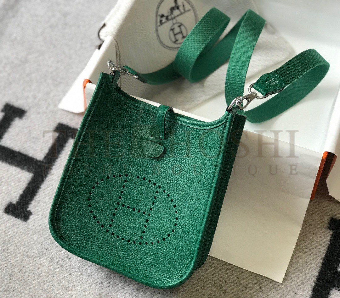 H**me5 Evelyne III Mini Bag In Vert Vertigo Clemence Leather Master Quality