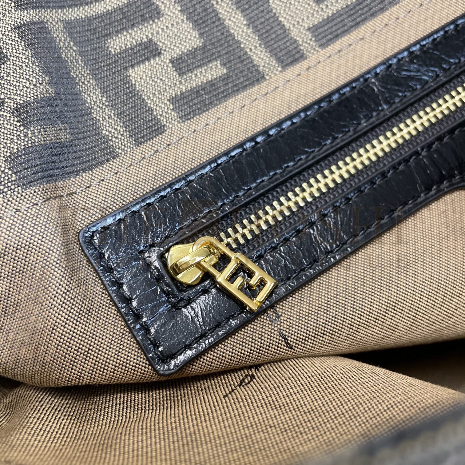 Vintage F**di zucca mamma baguette bag size：29*10.5*21cm Master Quality