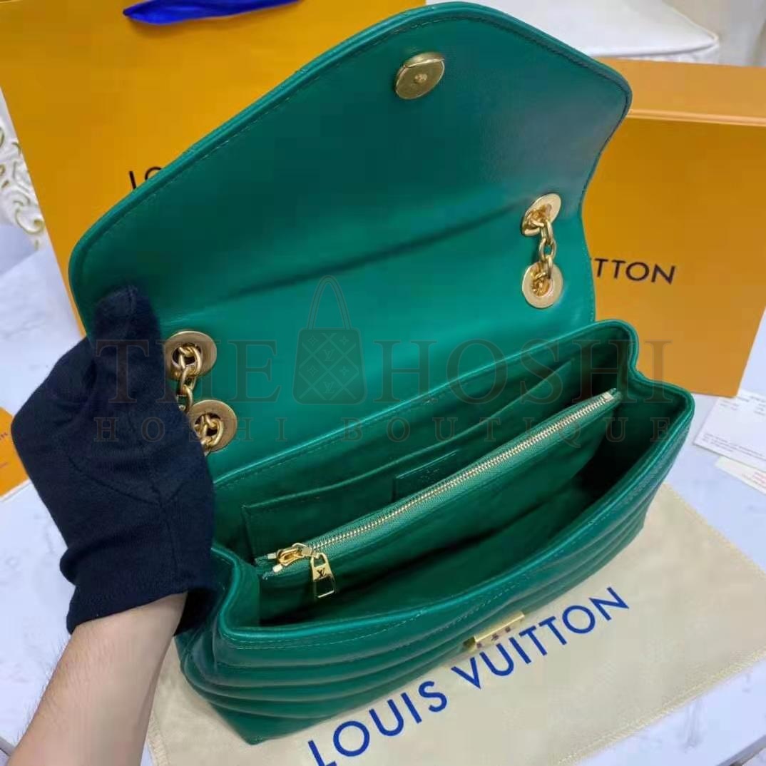 L0vis Vvtt0n LV Women New Wave Chain Bag Handbag Emerald Green Smooth Cowhide Leather Master Quality