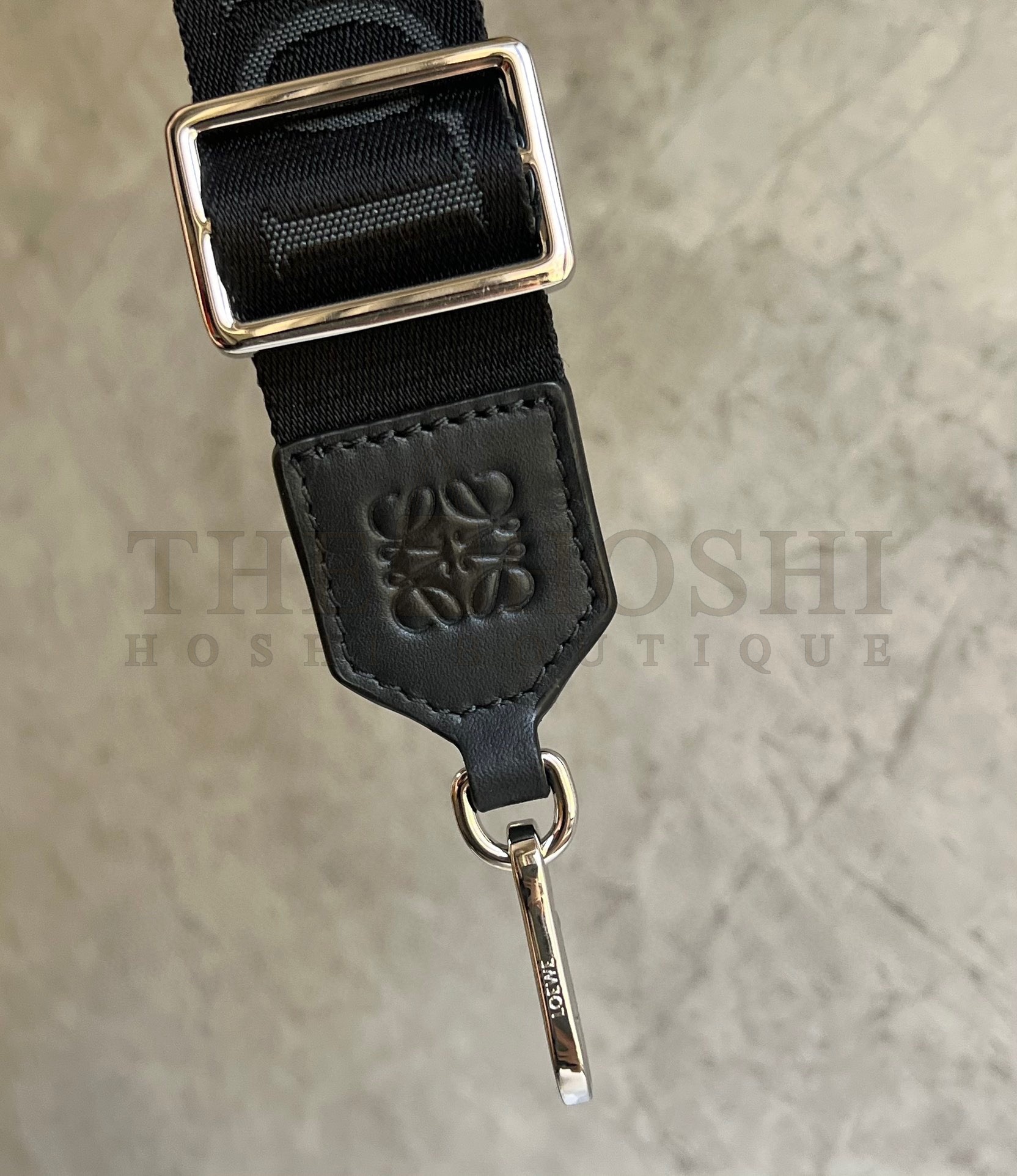 L0ew* Mini Camera Crossbody Bag in Black Calfskin Master Quality