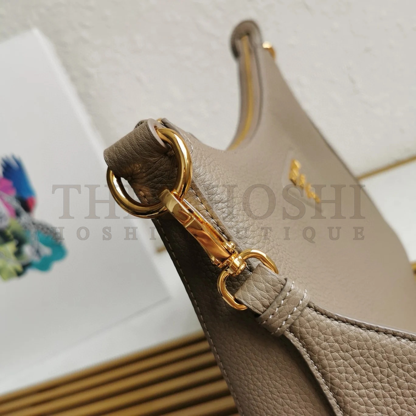 Pra*a Shoulder Bag in Grey Grained Leather Master Quality